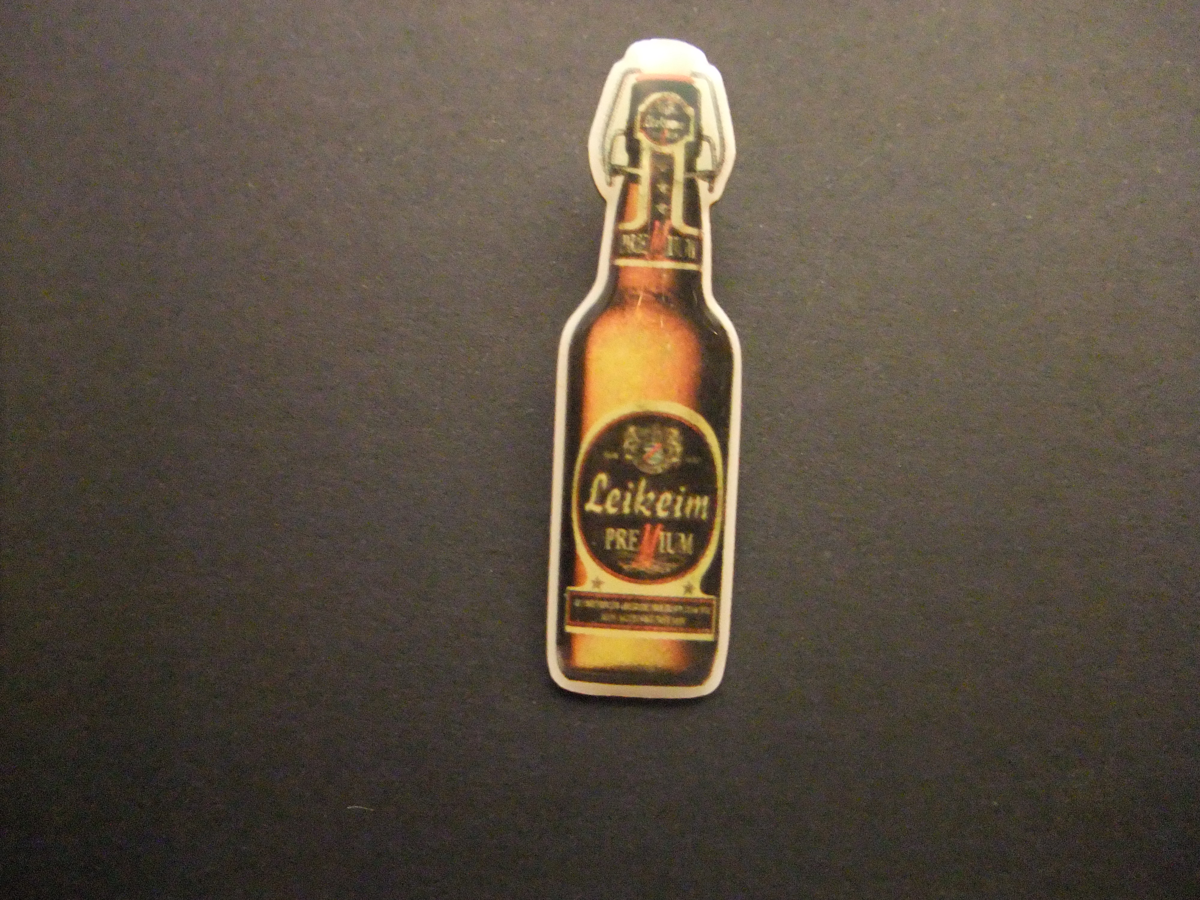 Leikeim Premium Pils ,Duits bier ( beugelfles)